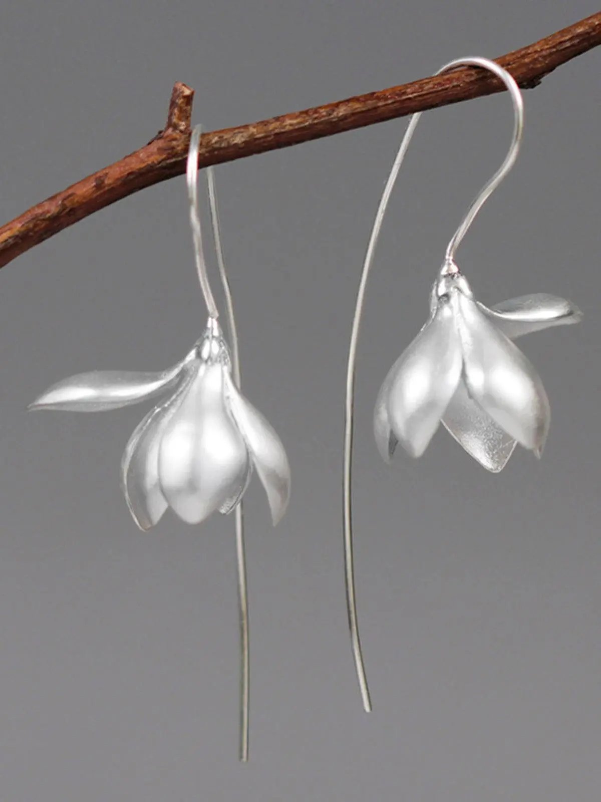 Magnolia Natural Flower Earrings PAINEVIDA