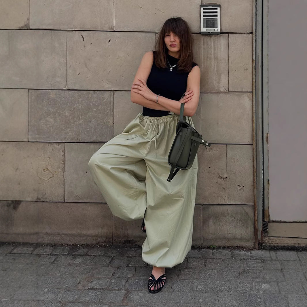 Women’s loose cotton bloomers from Plush Fashion Hub featuring wide-leg, casual autumn street style trousers.
