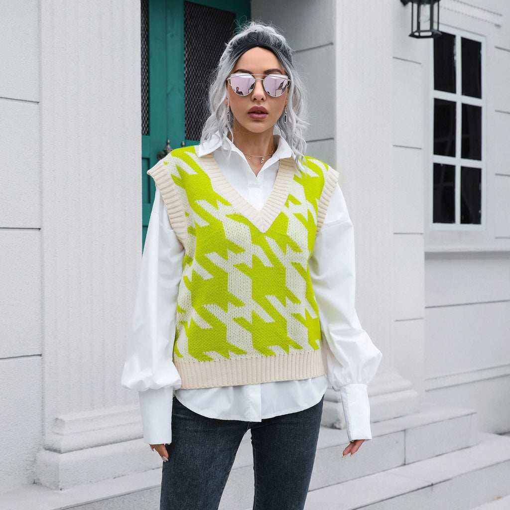 Bella Mia houndstooth V-neck knit vest sweater for women, stylish outerwear for autumn and winter, boucle knit design.
