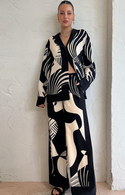 Women’s casual matching set by Plush Fashion Hub featuring printed design, perfect for comfortable everyday wear.