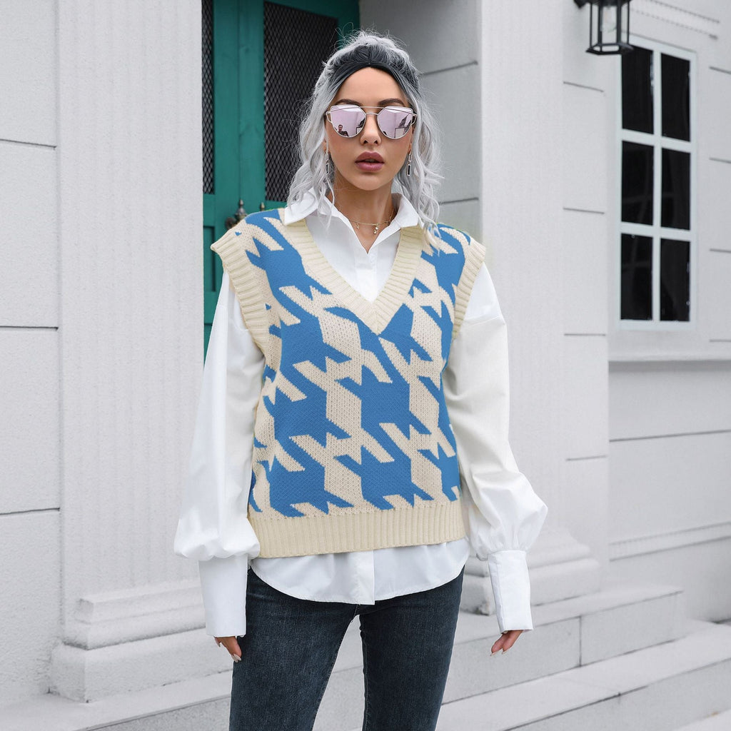 Bella Mia houndstooth V-neck vest sweater for women, stylish autumn winter knitwear outerwear with boucle texture.