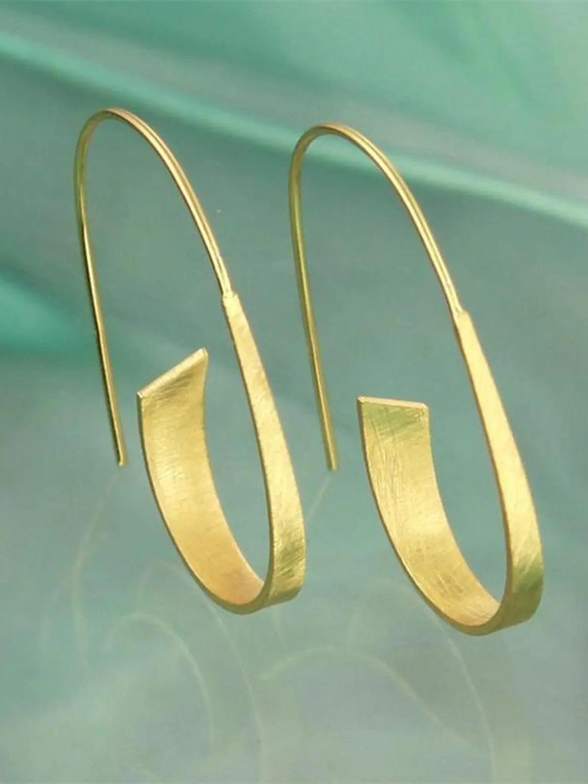 Personalized round Spiral Geometric Earrings PAINEVIDA