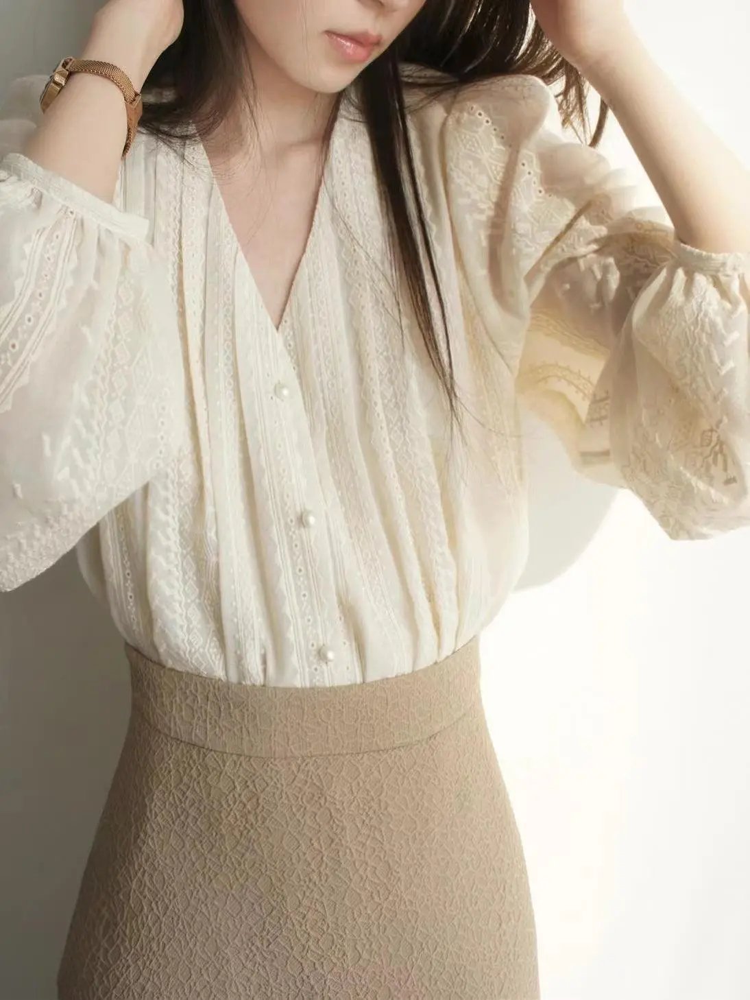 Retro Lace Long Lantern Sleeves Shirt PAINEVIDA