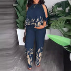 Plus size women’s two-piece short sleeve outfit by Plush Fashion Hub, stylish and comfortable fashion set for women.