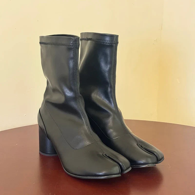 2025 Chunky High Heel  Women Boots Winter Short Ankle Boots Slip-On Designer High Boots Real Leather.