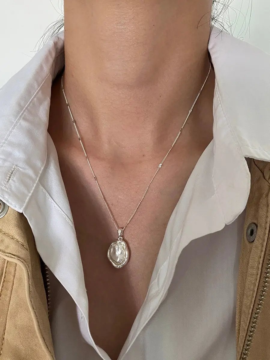 Simple Baroque Pearl Necklace Plush Fashion Hub