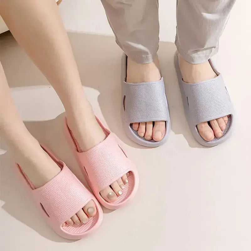 Unisex plush fashion hub thick sole non-slip EVA bathroom slippers for indoor use, solid color, comfortable and safe for indoor floors