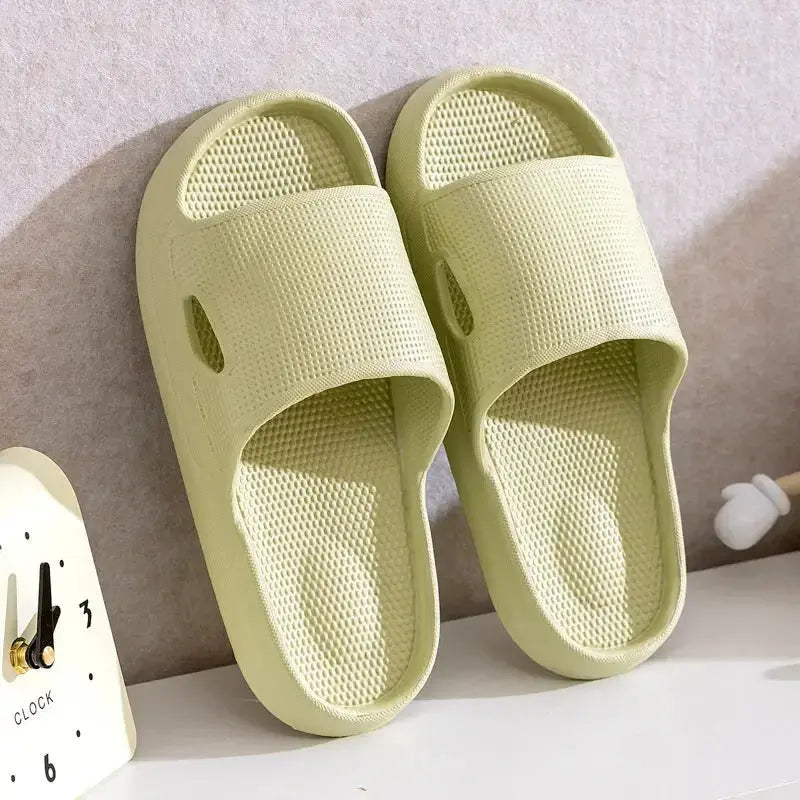 Unisex plush fashion hub thick sole non-slip EVA bathroom slippers in solid color, indoor slide footwear for home use