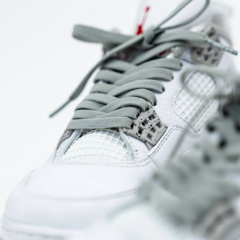 Gray elastic shoelaces by Bread, featuring the Vulture Gray design, suitable for comfortable and secure shoe fastening.