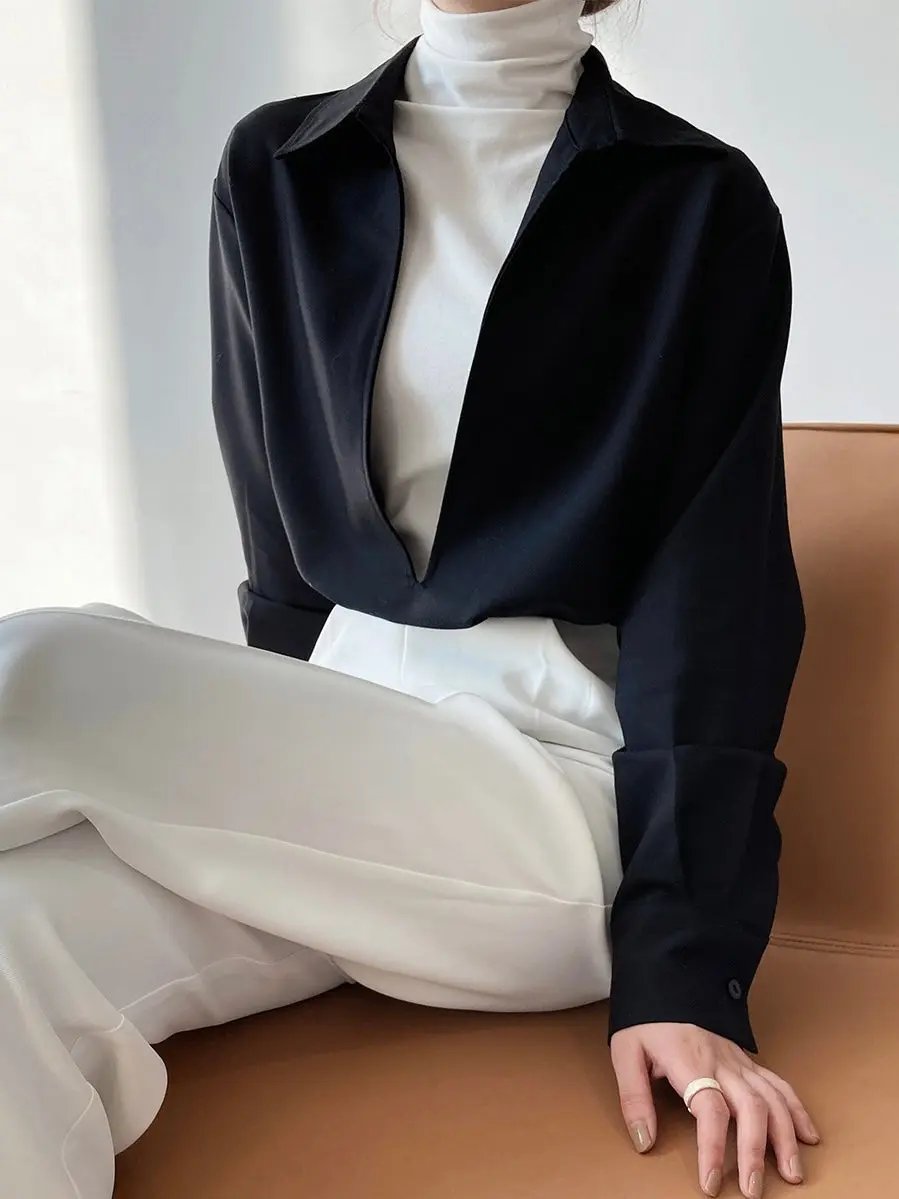 V-Neck Long-Sleeved Shirt Top PAINEVIDA