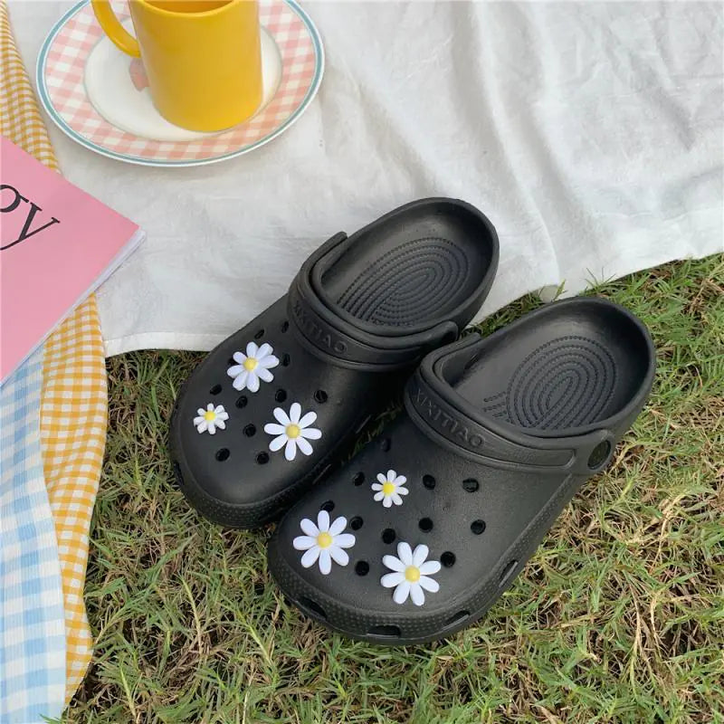Women’s summer hole sandals from Trendy Attic Store01, featuring open-toe design and slip-on style for casual comfort.