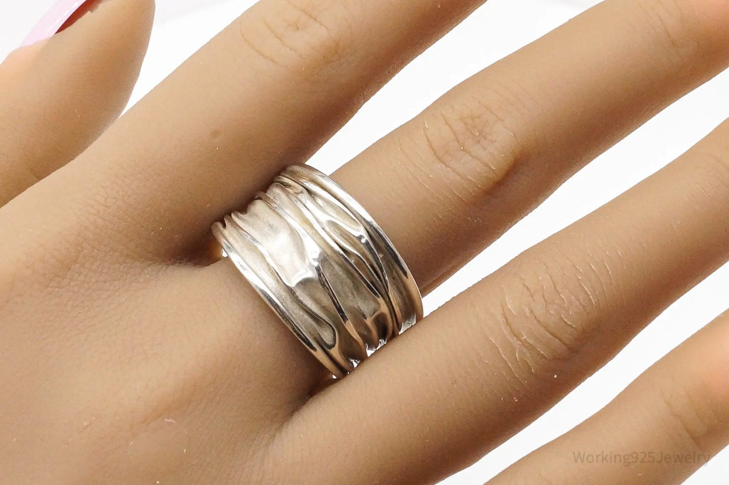 Vintage Crinkle Design Sterling Silver Band Ring - Size 11.25 Plush Fashion Hub