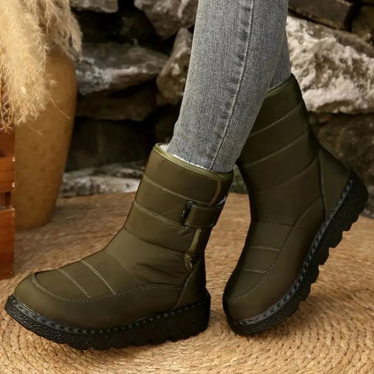 Warm Padded Waterproof Snow Boots - Plush Fashion Hub