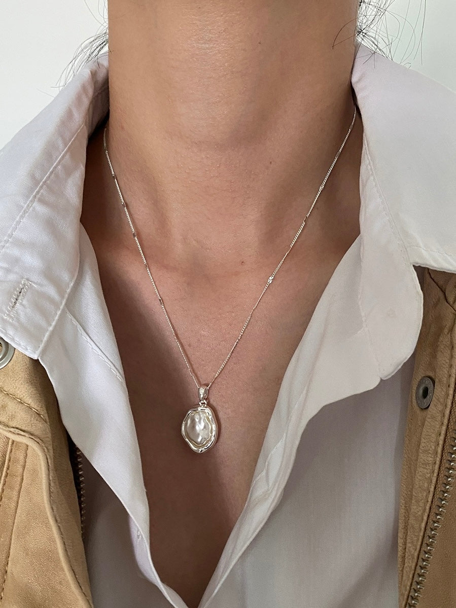 Simple Baroque Pearl Necklace Plush Fashion Hub