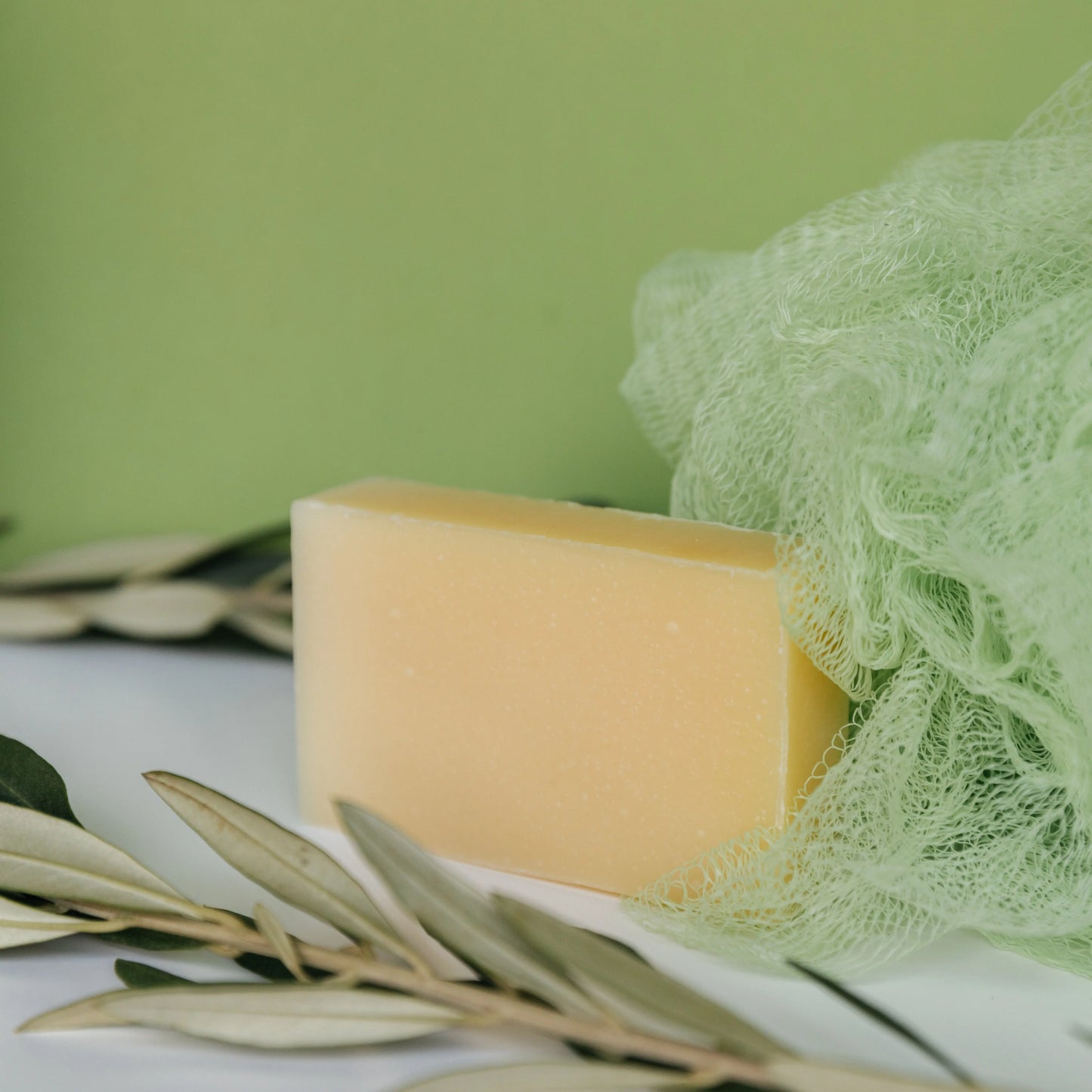 White Tea + Ginger Shave Bar Plush Fashion Hub