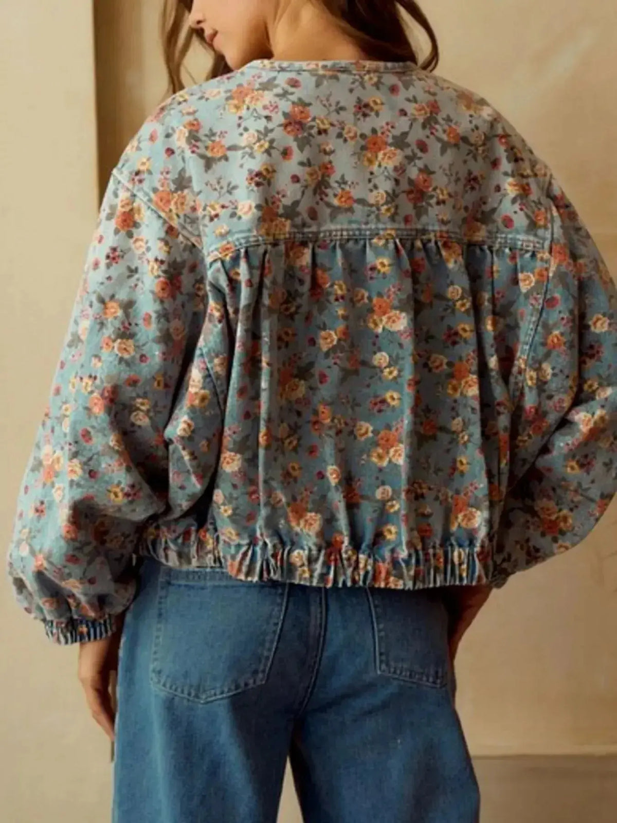 Women’s floral print cropped denim utility jacket by Plush Fashion Hub with zip-up front and cotton blend fabric.