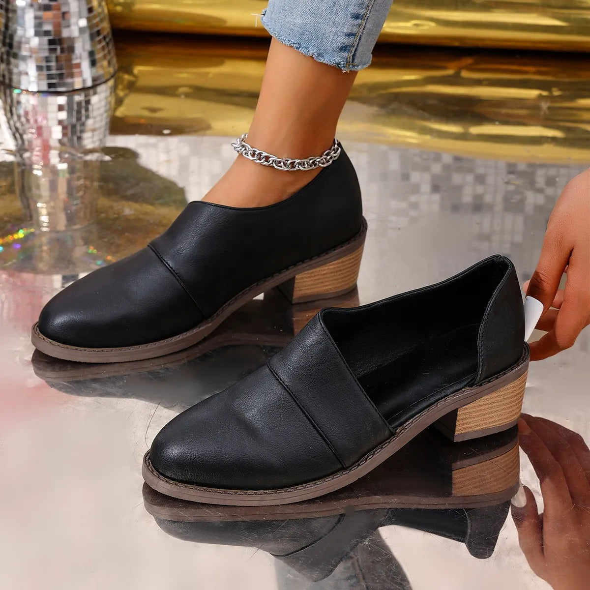 Women's point toe block heel pumps by Trendsi, stylish shoes with a sleek design and comfortable block heel for elegant wear.
