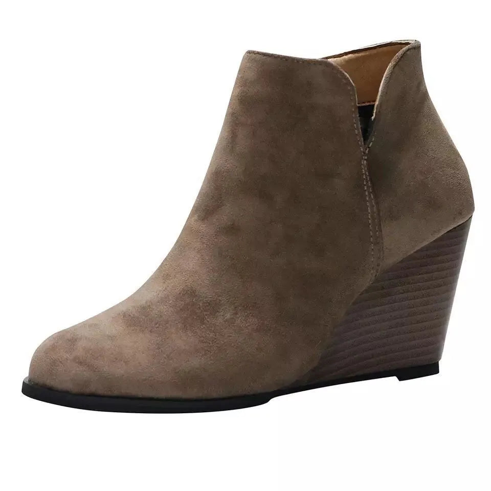 Trendsi high heel ankle boots with side zipper, stylish footwear featuring a sleek design and pointed toe.