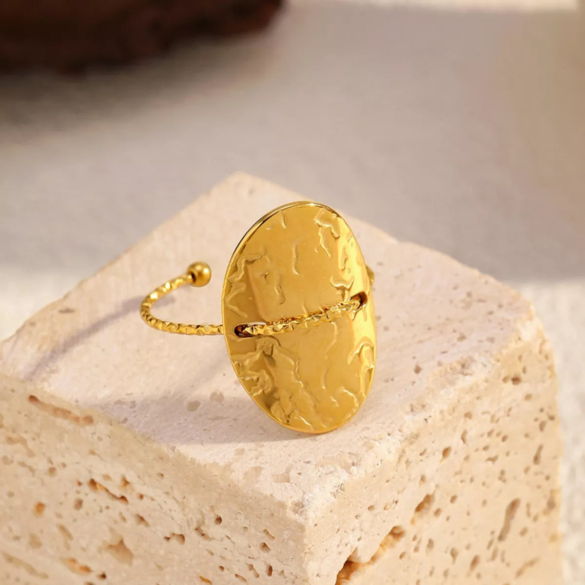 Hammered disc open ring by Plush Fashion Hub, showcasing a stylish silver-toned ring with a textured hammered finish.