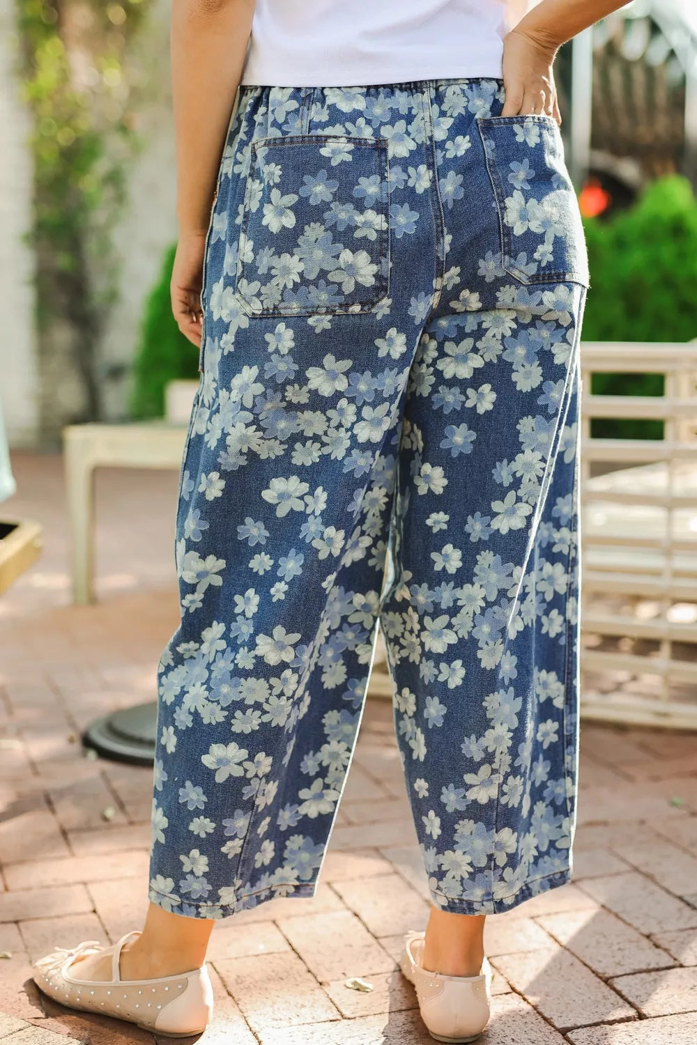 Dainty floral printed drawstring barrel jeans from Plush Fashion Hub showing floral pattern and relaxed fit.