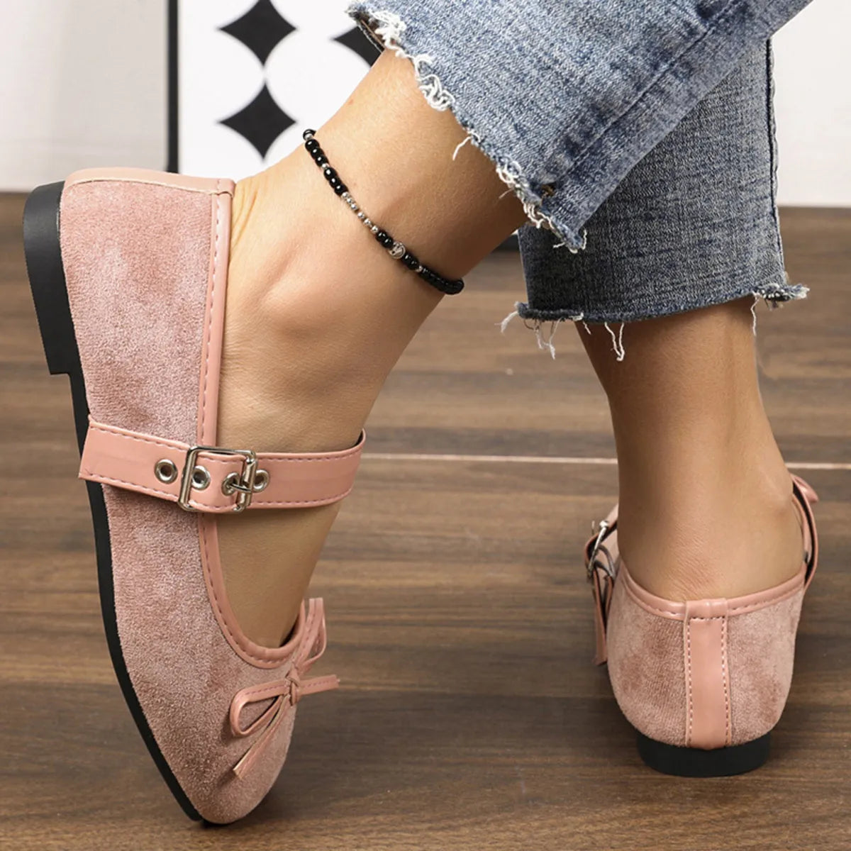 Women's square toe slip-on flats by Trendsi, stylish and comfortable women's flats with a modern square toe design.