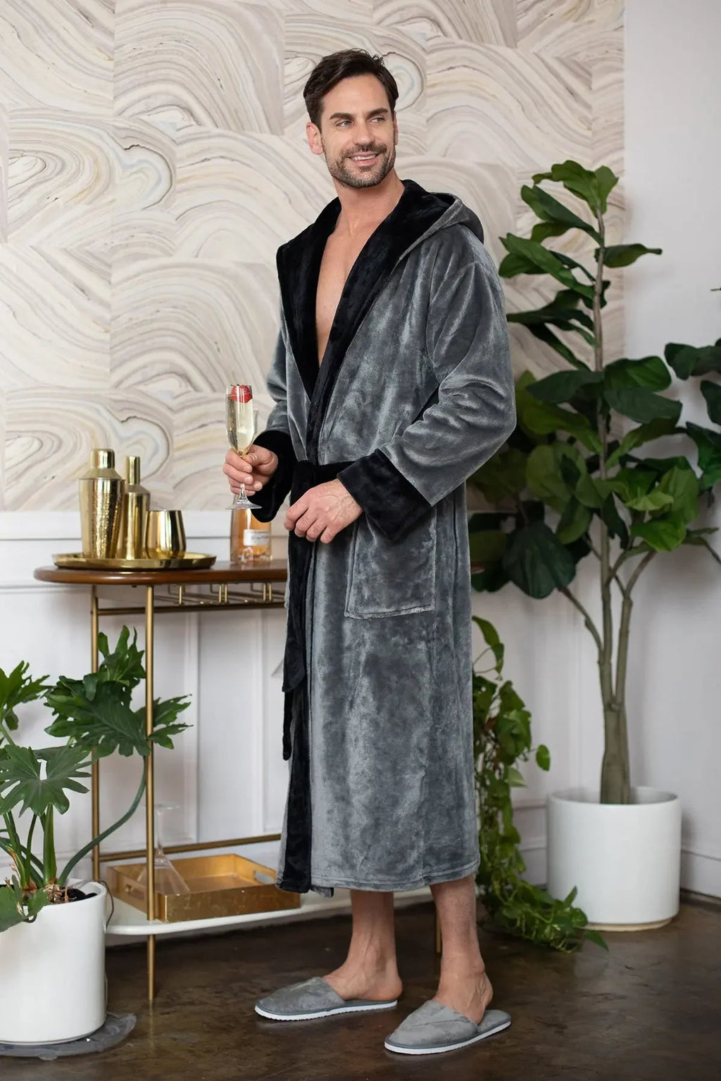 Men’s plush hooded robe by Lotus Linen, ultra-soft bathrobe with cozy fabric, ideal for everyday comfort and relaxation.