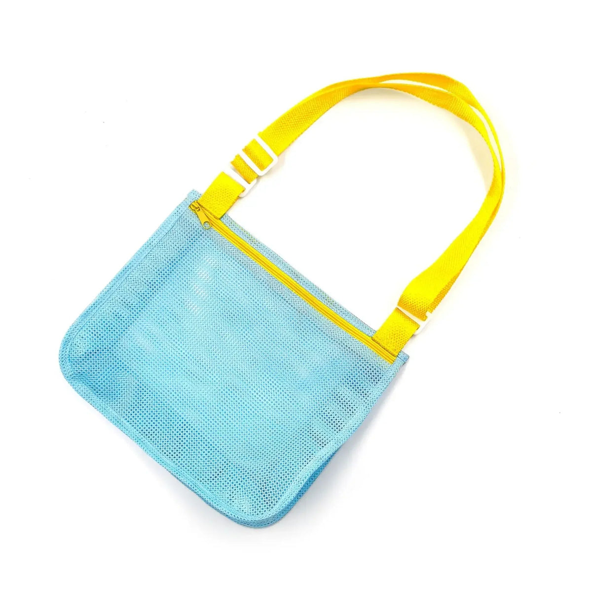 Plush Fashion Hub mesh beach toy bag for kids, with seashell design, perfect for storing sand toys and beach accessories.