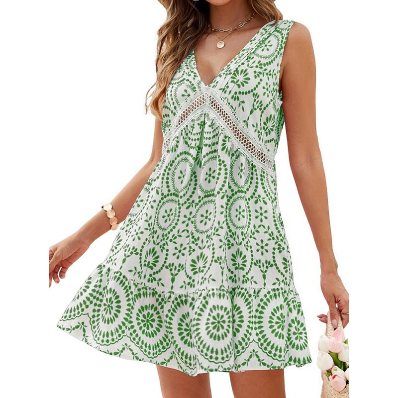 FitiqueFit boho V-neck sleeveless summer beach dress, casualwear with a relaxed fit and flowing fabric for warm weather.