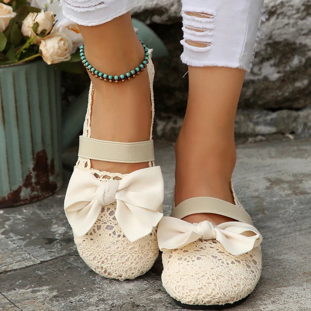 Women's chic round toe slip-on flats with a bow detail, breathable mesh material, comfortable shoe by Trendsi