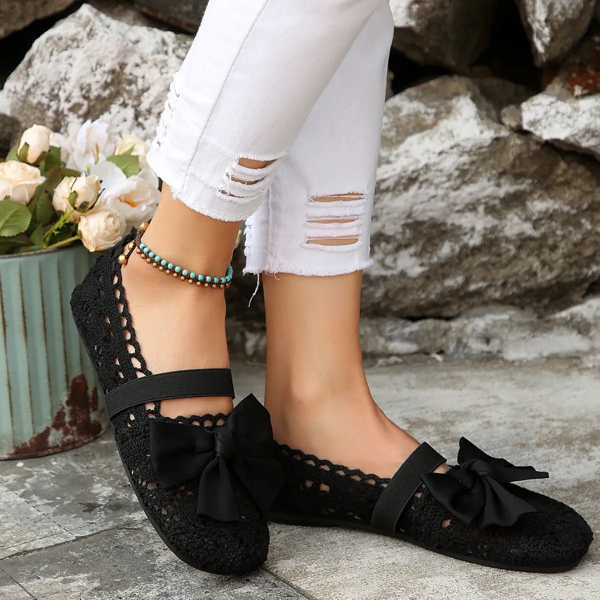 Women's chic round toe slip-on flats with a bow detail, breathable mesh upper, comfortable shoe by Trendsi.