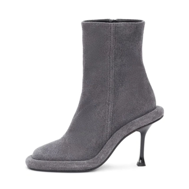 LadyShow.Store cowboy round toe high heels boots featuring classic Western style and sturdy leather construction.