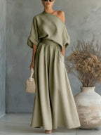 Casualwear FitiqueFit cropped off-shoulder top and pants two-piece set in 8 colors, available in S–5XL.