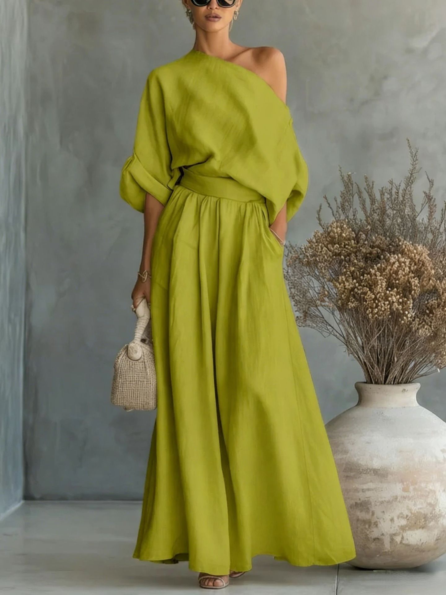 Casual FitiqueFit cropped off-shoulder top and pants two-piece set in 8 colors, available in sizes S to 5XL.