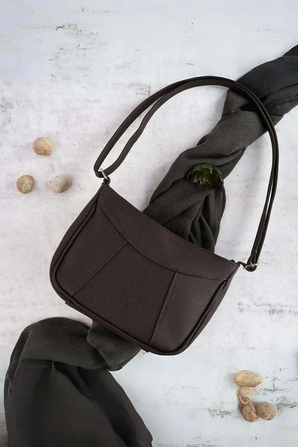 Natural leather bag Galanter MaraFormigone