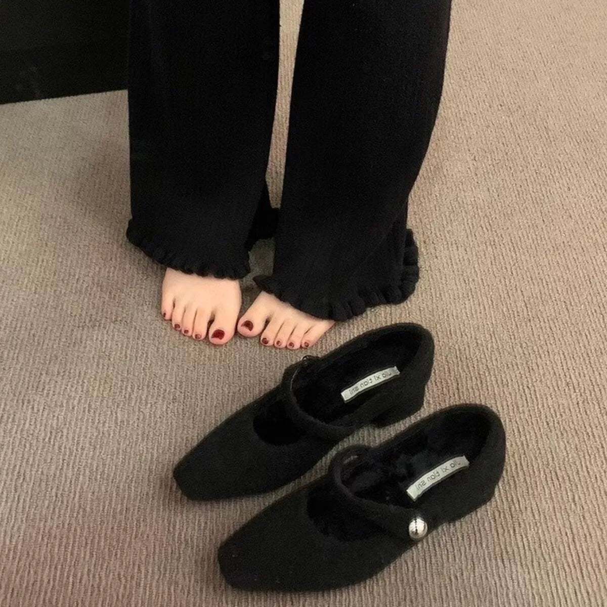 Elegant block heel loafers by Trendsi, showcasing stylish shoes with a smooth leather finish and comfortable chunky heel.