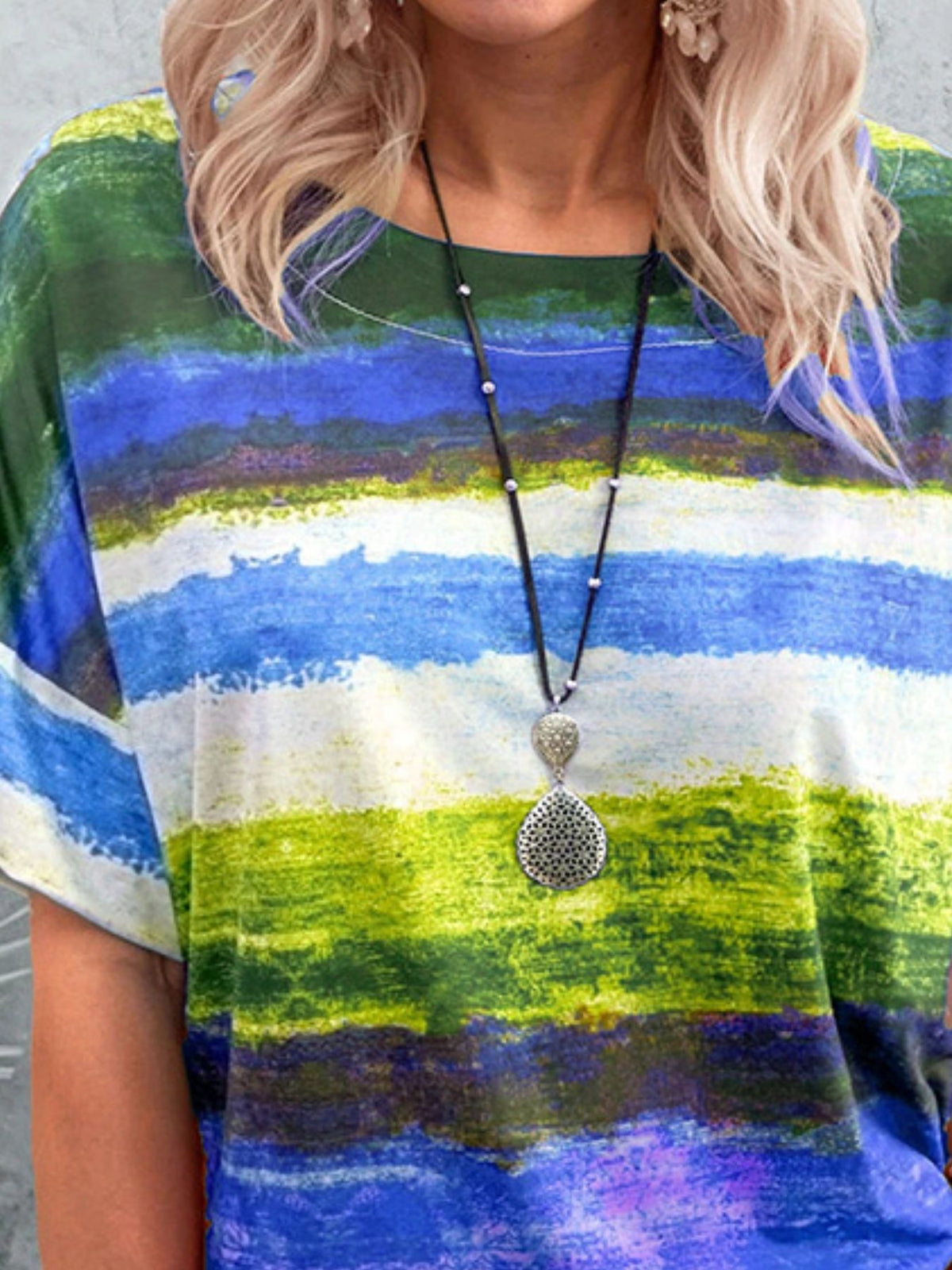 Women's casual short sleeve T-shirt with contrast round neck design by Plush Fashion Hub, featuring a comfortable fit and stylish look.