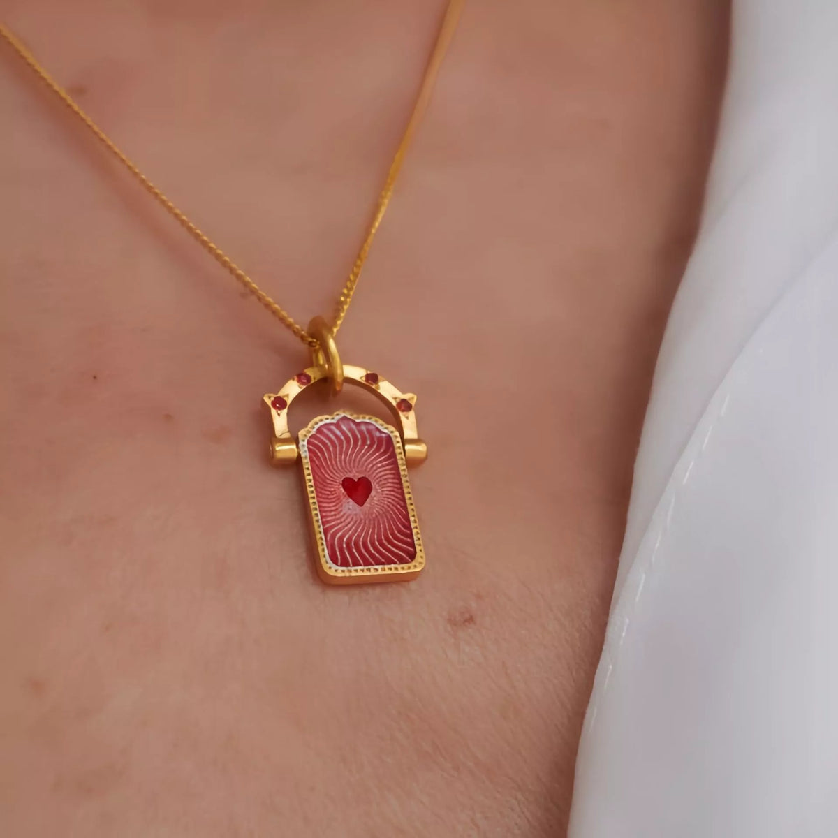 18K gold-plated titanium steel pendant necklace with sleek design, perfect for stylish jewelry collection.