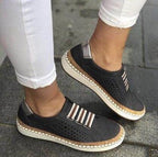 Large size casual women's canvas loafers with a comfortable fit, featuring a stylish European and American design.