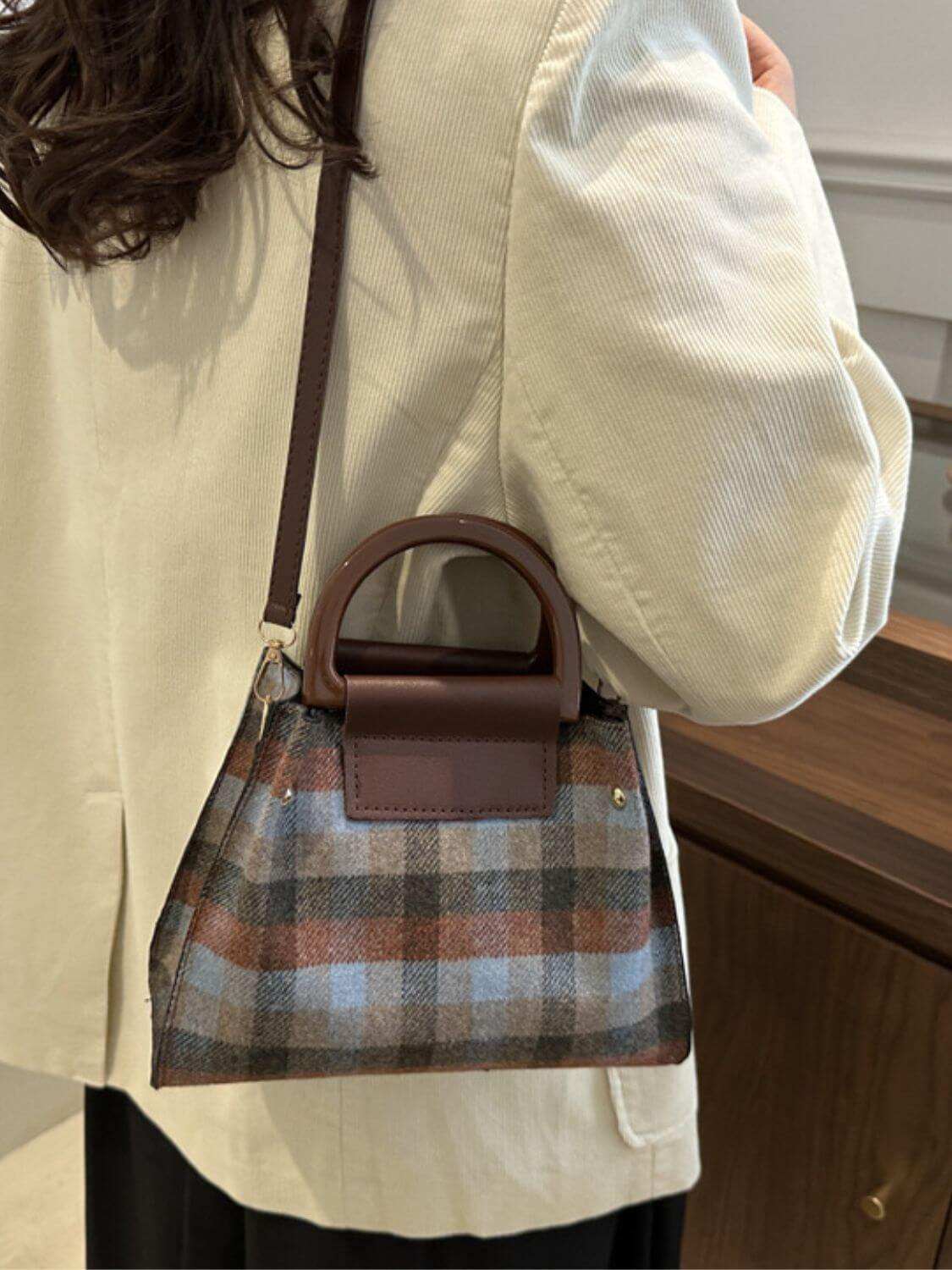 Contrast Plaid Trapezoid Shape Crossbody Bag - Plush Fashion Shop #