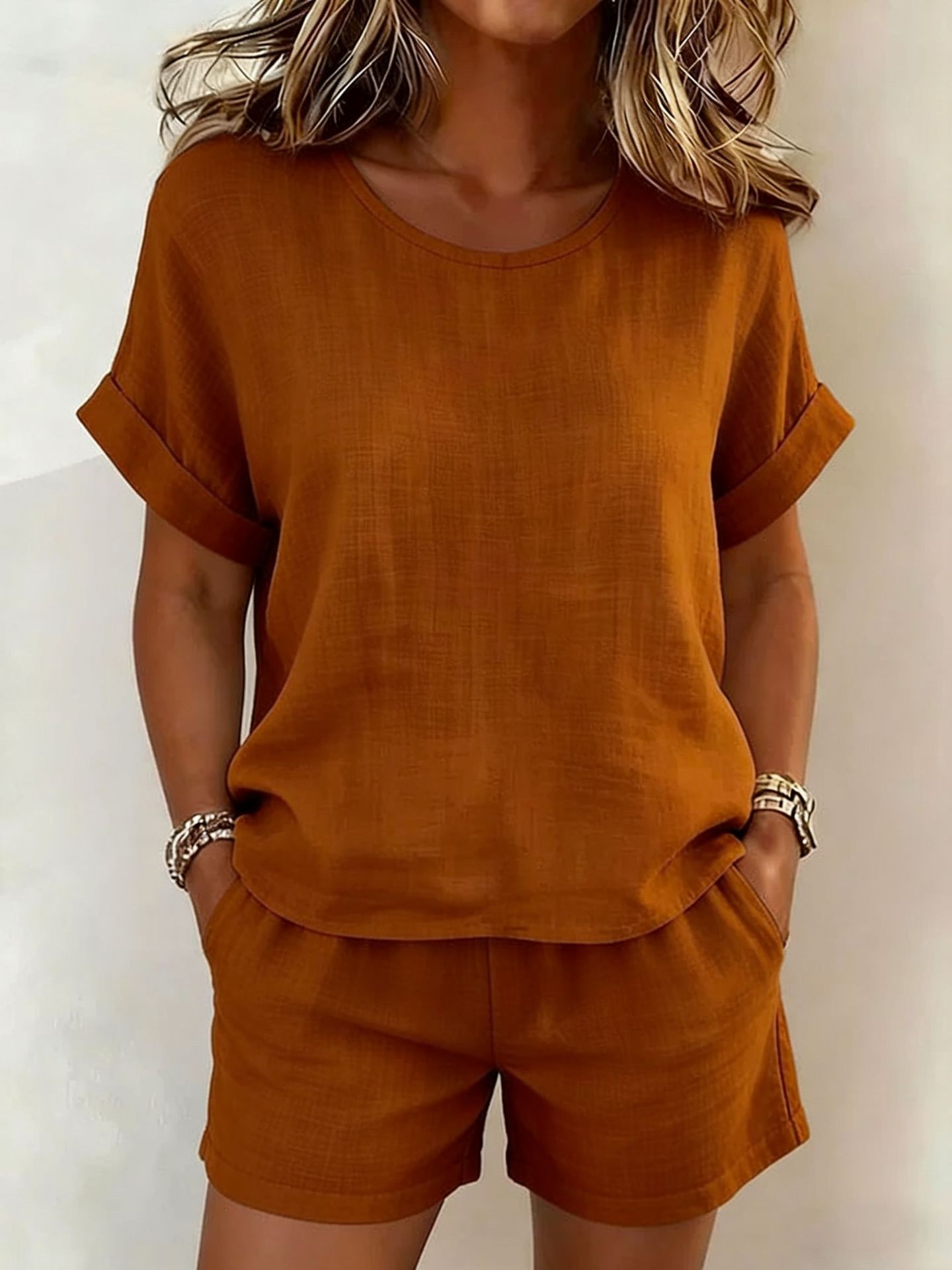 Solid-color cotton linen T-shirt and shorts set by FitiqueFit in various colors, casualwear for comfortable everyday style.