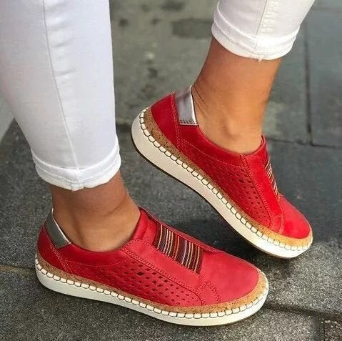 Large size casual canvas loafers for women, European and American style, featuring comfortable slip-on design and neutral color.