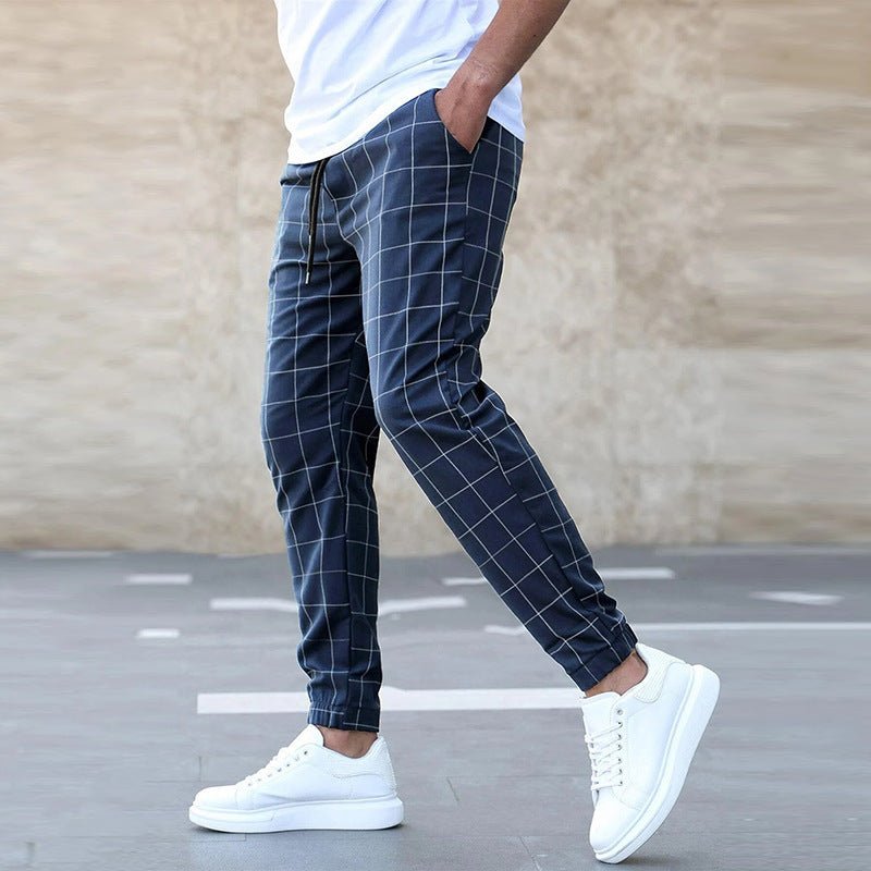 Men's plaid print drawstring trousers from FitiqueFit, casualwear fashion with a relaxed fit and stylish plaid pattern.