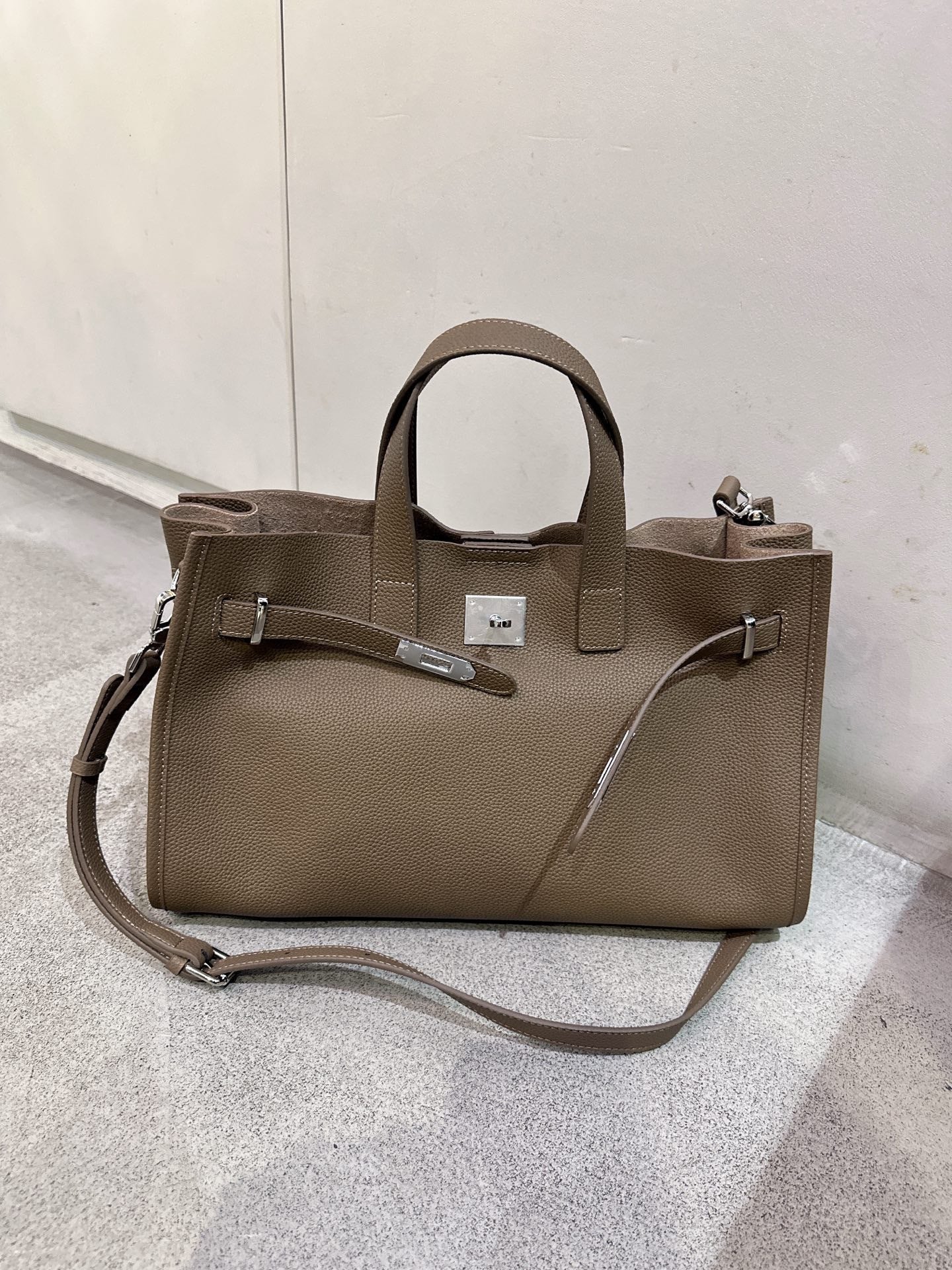 All-match cowhide crossbody bag for women featuring a top layer leather design and adjustable strap from LadyShow.Store