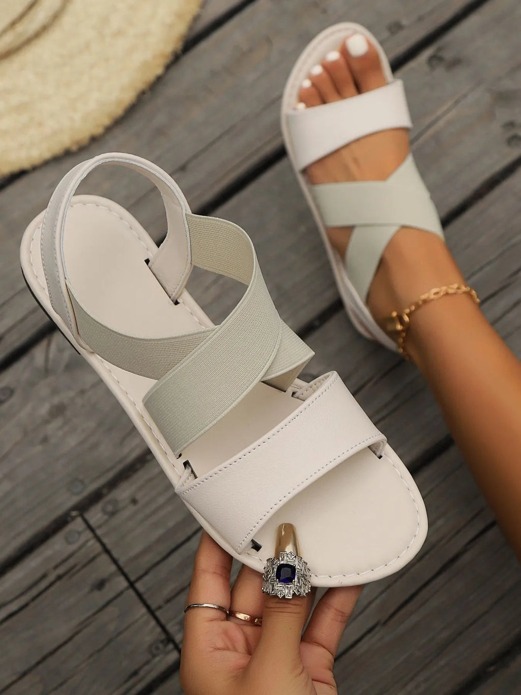 Women's breathable mesh open toe flat sandals with lightweight casual design, featuring open toe and comfortable flat sole.