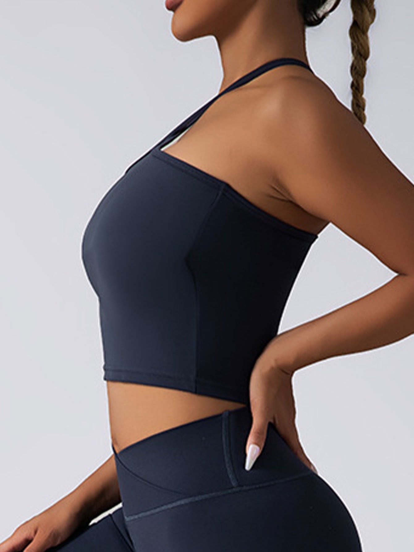 FitiqueFit padded crop top sports bra with push-up support, seamless design, ideal for activewear and gym workouts.