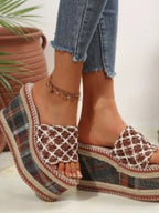 Women's plaid platform wedge sandals by Trendsi featuring casual summer footwear with a stylish wedge heel and plaid design.