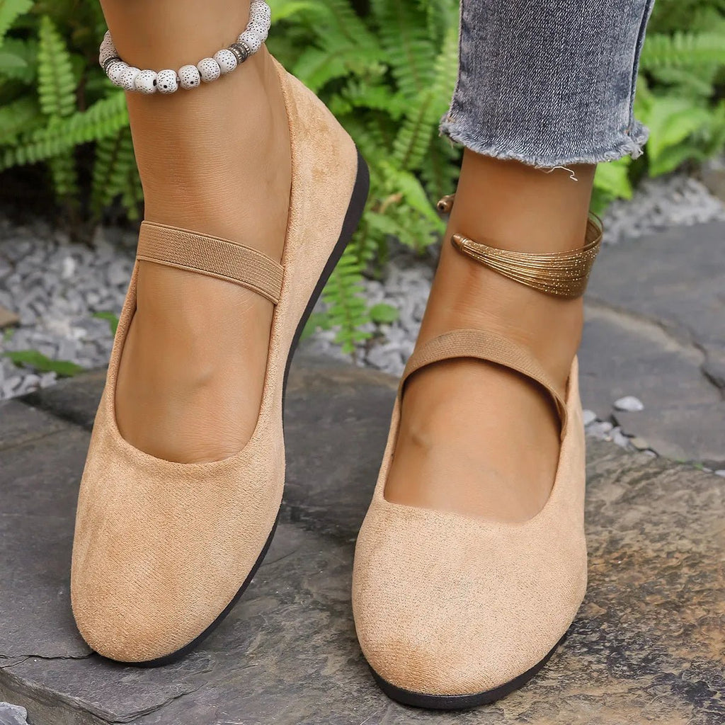 Women's round toe slip-on casual flats by Trendsi, comfortable everyday shoes with a simple, stylish design.