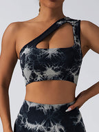 FitiqueFit seamless one-shoulder bra and scrunch leggings set, high-waisted yoga pants for activewear and comfortable movement.