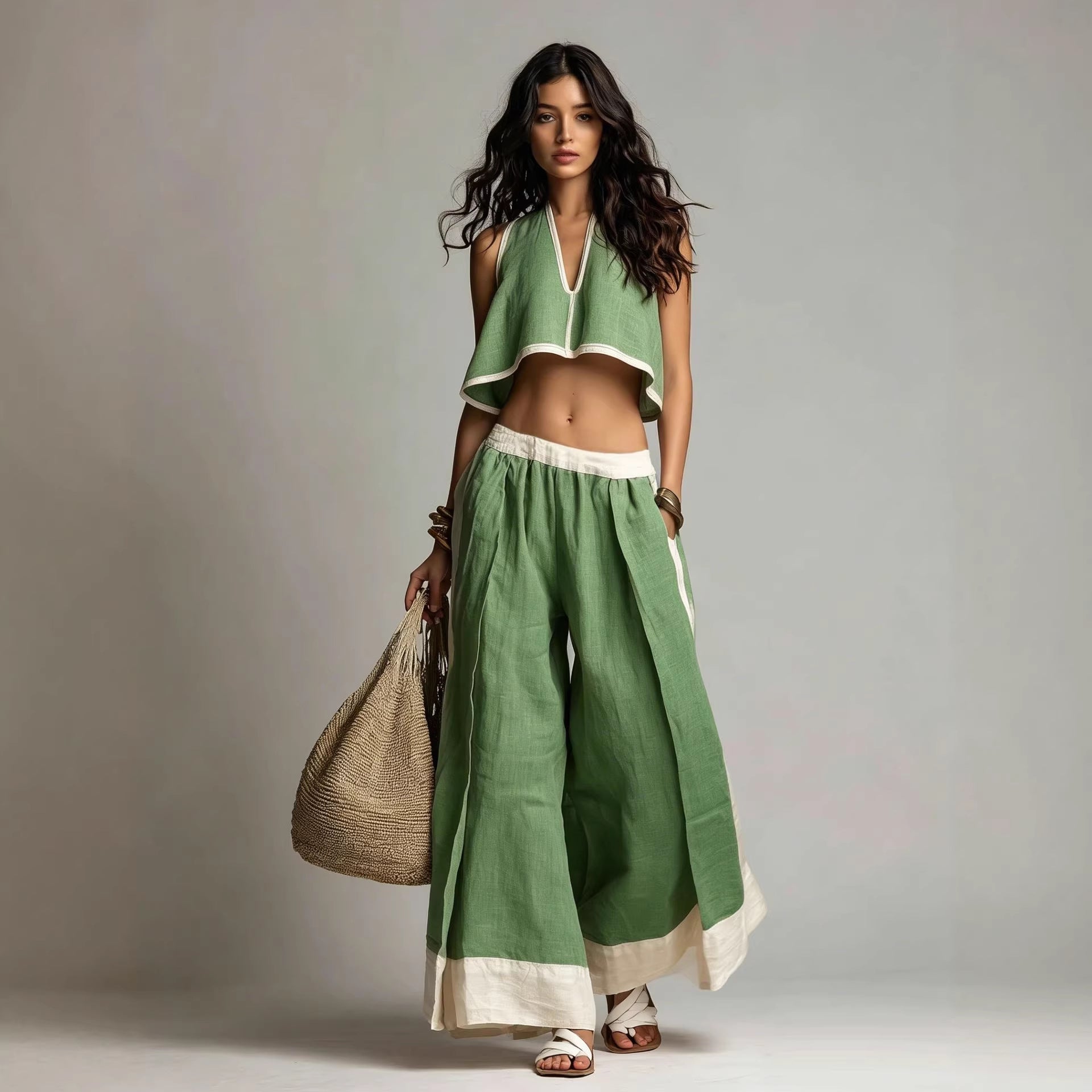 FitiqueFit sleeveless V-neck two-piece casual set in solid color, perfect for lounge and relaxed outdoor wear.