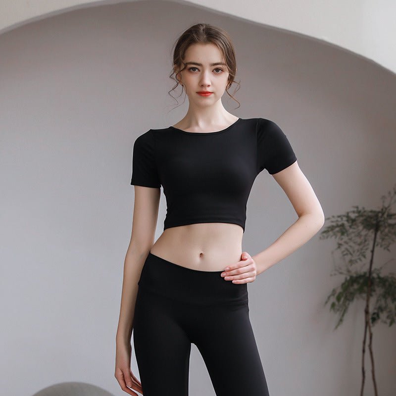 FitiqueFit activewear tight fit yoga top with chest pad, breathable fabric, and stylish back design for comfortable yoga practice.